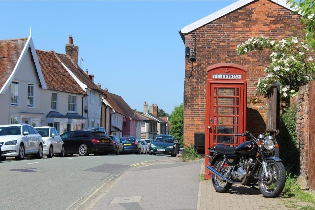 Lovely 3 Bedroom House In The Centre Of Lavenham Exterior photo